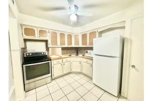 1550 Ne 191st St 306 North Miami Beach, FL 33179 - Off Market