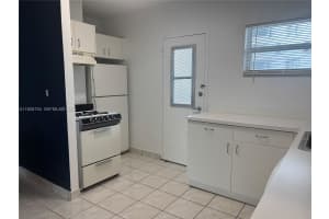 1300 Lincoln Rd B302 Miami Beach, FL 33139 - MLS#A11935734