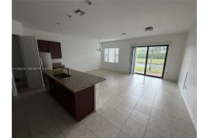 11330 SW 16th St, Pembroke Pines, FL 33025, - MLS#A11935743