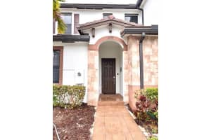 3276 W 106th Ter 3276, Hialeah
