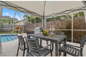 2002 Lake Breeze Ct Wellington, FL 33414 - MLS#A11935762