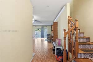 450 Se 7th St 242 Dania Beach, FL 33004 - MLS#A11935767