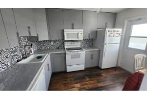 700 Ne 14th Ave 401 Hallandale Beach, FL 33009 - MLS#A11935787