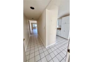 10426 E Clairmont Cir 212, Tamarac