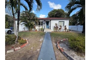 79 Nw 143rd St, Miami