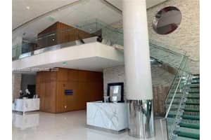 41 Se 5th St 1517, Miami