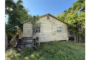 11741 NE 13th Ave, Miami, FL 33161, - MLS#A11935839