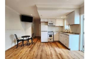 320 New York St 1 Hollywood, FL 33019 - MLS#A11935842