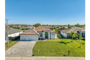 1019 Sw 8th Ct Cape Coral, FL 33991 - MLS#A11935856