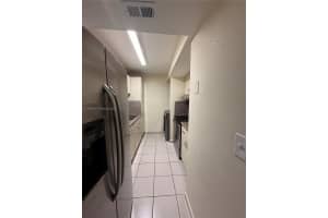 5033 Nw 7th St 408, Miami