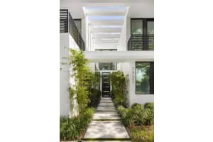 MLS# A11935890, South Miami, Florida 33143