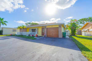 9906 Westwood Dr, Tamarac, FL 33321, - MLS#A11935923