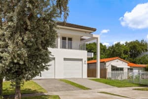 2784 SW 34th Ave, Miami, FL 33133, - MLS#A11935937