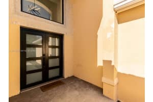 381 Cameron Dr Weston, FL 33326 - MLS#A11935988