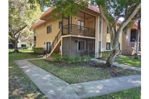 423 Lakeview Dr APT 101, Weston, FL 33326, - MLS#A11936025