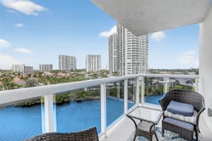 20505 E Country Club Dr APT 833, Aventura, FL 33180, - MLS#A11936076