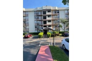 2701 Riverside Dr 202-b Coral Springs, FL 33065 - MLS#A11936095