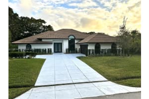 2 Alnwick Rd Palm Beach Gardens, FL 33418 - MLS#A11936100