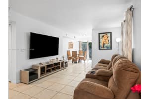 1240 Se 31st Ct 106-32 Homestead, FL 33035 - MLS#A11936148