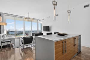 2020 N Bayshore Dr 3505, Miami