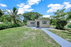 8280 Nw 5th Ave, Miami