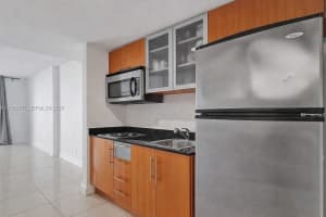 Opera Tower, 1750 N Bayshore Dr APT 4007, Miami, FL 33132, - MLS#A11936177