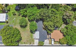 1220 N Andrews Ave Fort Lauderdale, FL 33311 - MLS#A11936206