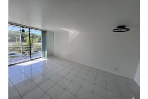 MLS# A11936218, North Miami Beach, Florida 33160