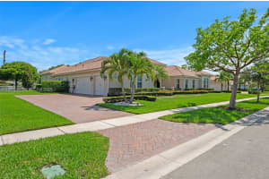 5292 S Sterling Ranch Cir, Davie, FL 33314, - MLS#A11936225