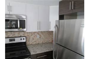 8043 Lagos De Campo Blvd F-3 Tamarac, FL 33321 - MLS#A11936244