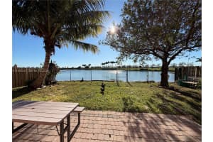 685 SE 37th Pl, Homestead, FL 33033, - MLS#A11936247