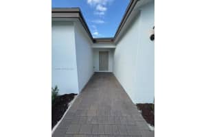 17435 Sw 285 St Homestead, FL 33033 - Off Market