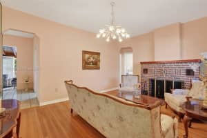 1633 Sw 30th Ave Miami, FL 33145 - MLS#A11936310