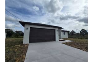 4624 Connie Ave N Lehigh Acres, FL 33971 - MLS#A11936326