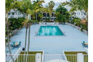 496 NW 165th St APT D412, Miami, FL 33169, - MLS#A11936346