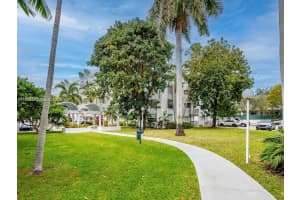 496 NW 165th St APT D412, Miami, FL 33169, - MLS#A11936346