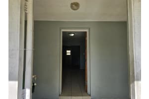 401 NW 33rd Ave, Miami, FL 33125, - MLS#A11936363