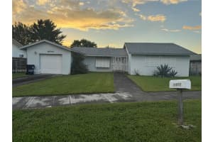 16540 Sw 104th Ave, Miami