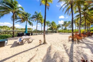 9172 Collins Ave APT 212, Surfside, FL 33154, - MLS#A11936397