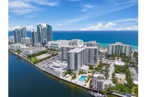 3800 S Ocean Dr APT 423, Hollywood, FL 33019, - MLS#A11936400