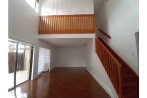 6533 Nw 170th Ln 6533 Hialeah, FL 33015 - Off Market