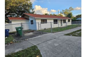 16945 Nw 28th Ave, Miami Gardens