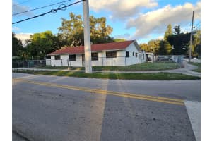 16945 Nw 28th Ave Miami Gardens, FL 33056 - MLS#A11936436