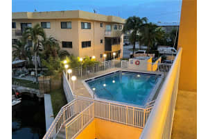 17051 NE 35th Ave APT 208, North Miami Beach, FL 33160, - MLS#A11936441