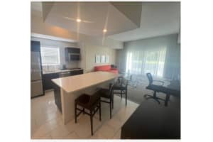 5300 Nw 87th Ave 601 Doral, FL 33178 - MLS#A11936458