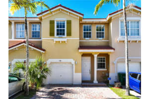 686 Ne 21st Ave Homestead, FL 33033 - MLS#A11936462