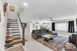 5124 S University Dr Davie, FL 33328 - MLS#A11936498