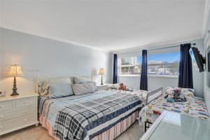 2600 Diana Dr APT 104, Hallandale Beach, FL 33009, - MLS#A11936509