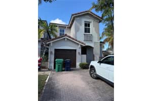 904 Sw 154th Path 0, Miami