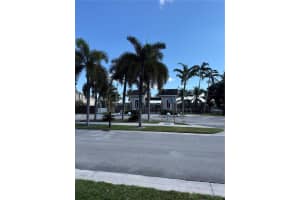 904 SW 154th Path #0, Miami, FL 33194, - MLS#A11936539